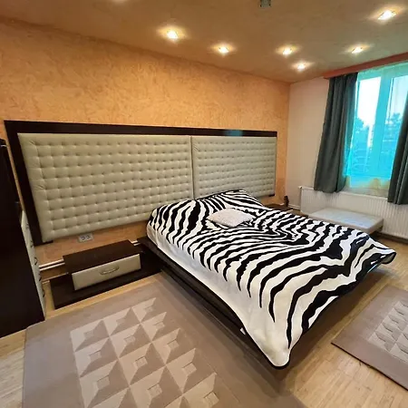 Apartament 2 Almara Neptun